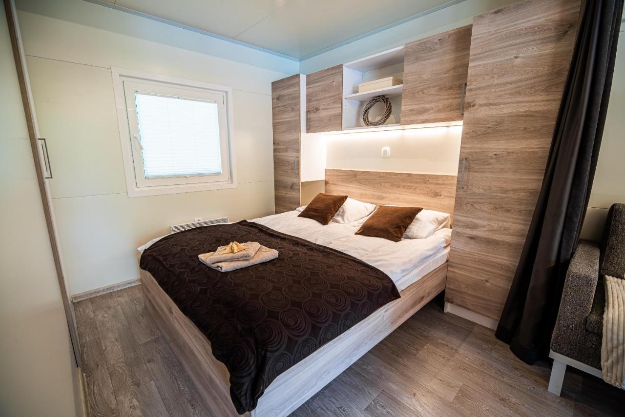 Premium Mobile Tree House With Thermal Riviera Tickets Catez ob Savi Esterno foto