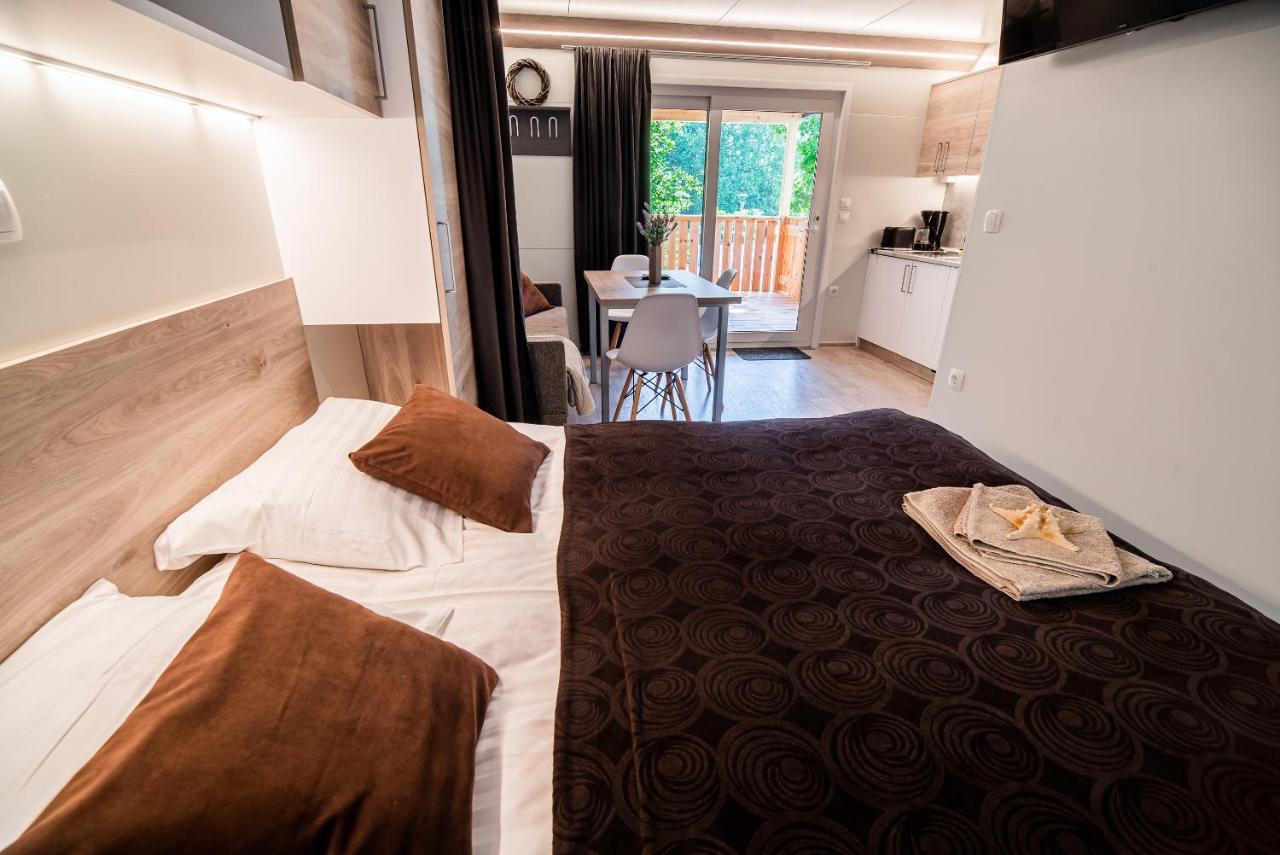 Premium Mobile Tree House With Thermal Riviera Tickets Catez ob Savi Esterno foto